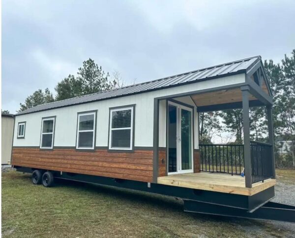 the phoenix tiny home