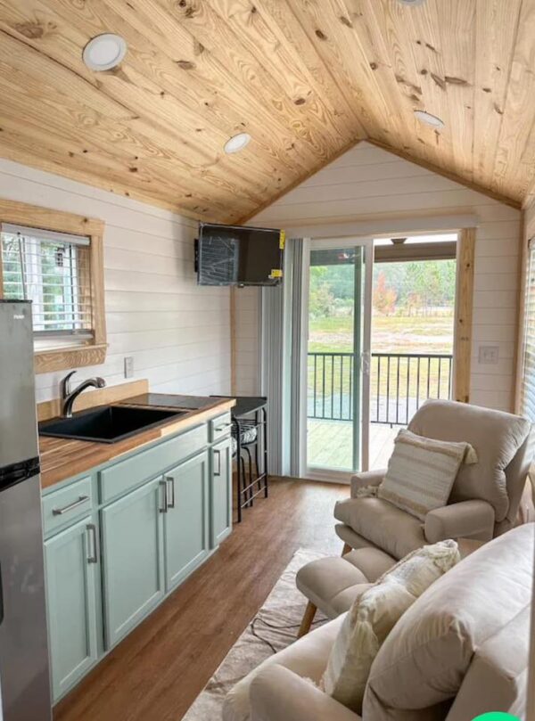 the phoenix tiny home