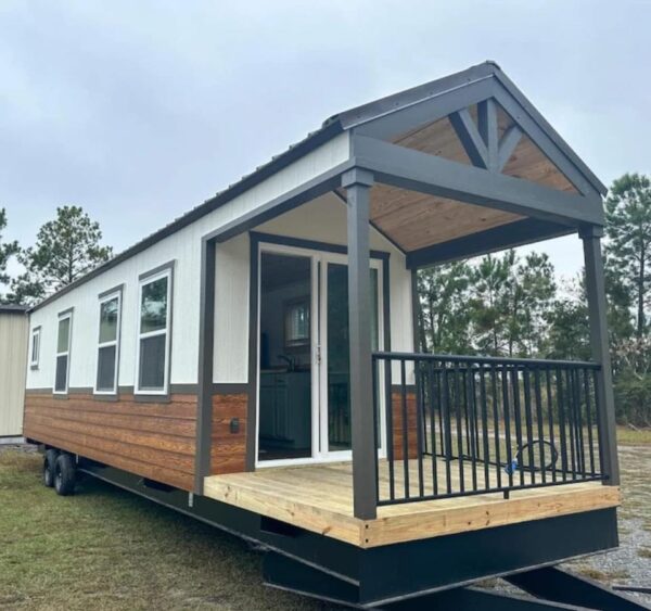 the phoenix tiny home
