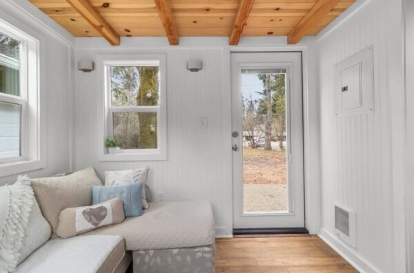 used 2019 tiny mountain house